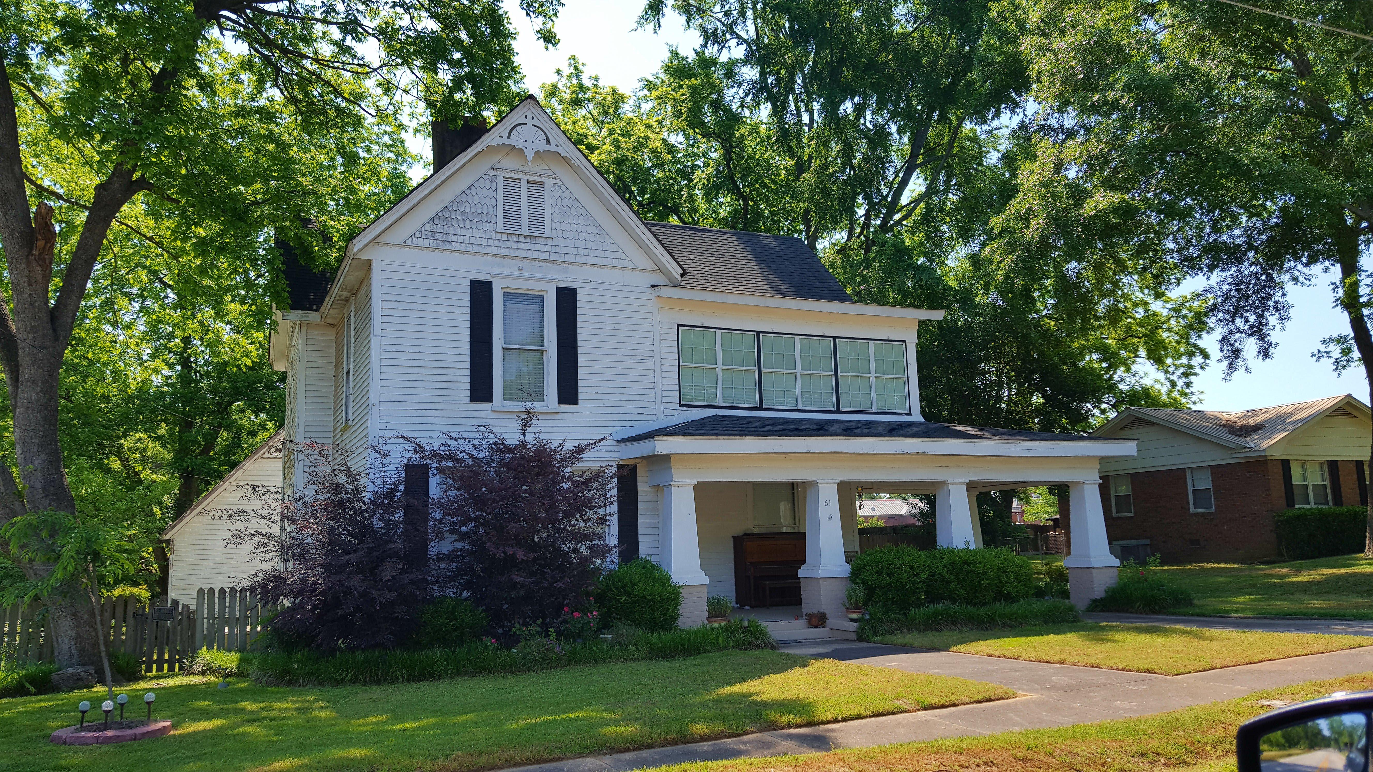 Franklin Street-College Avenue Residential Historic District